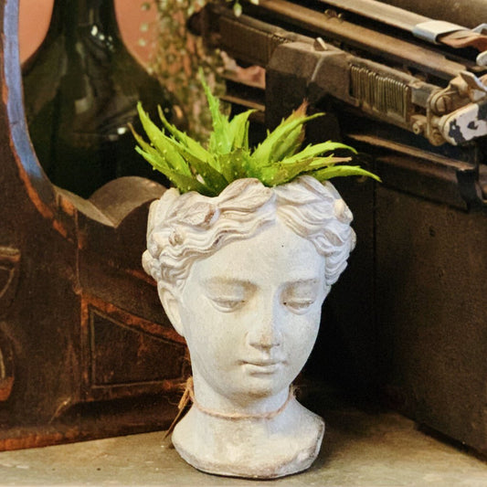 GODDESS PLANTER