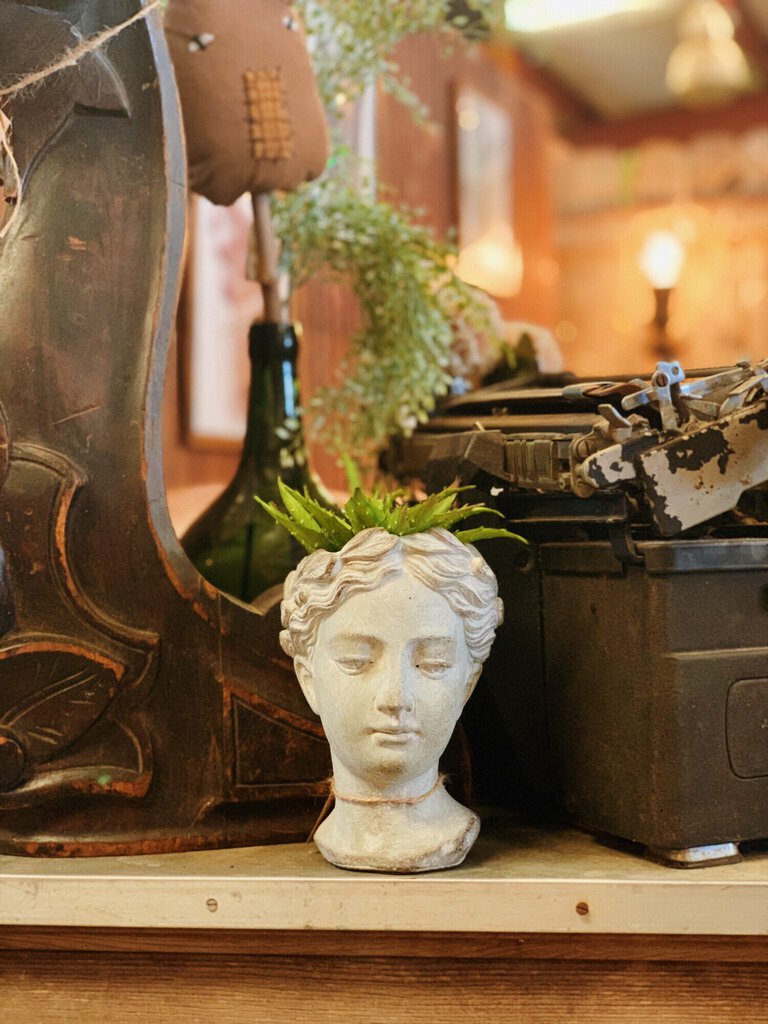 GODDESS PLANTER