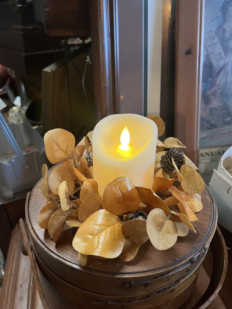 EUCALYPTUS CANDLE RING