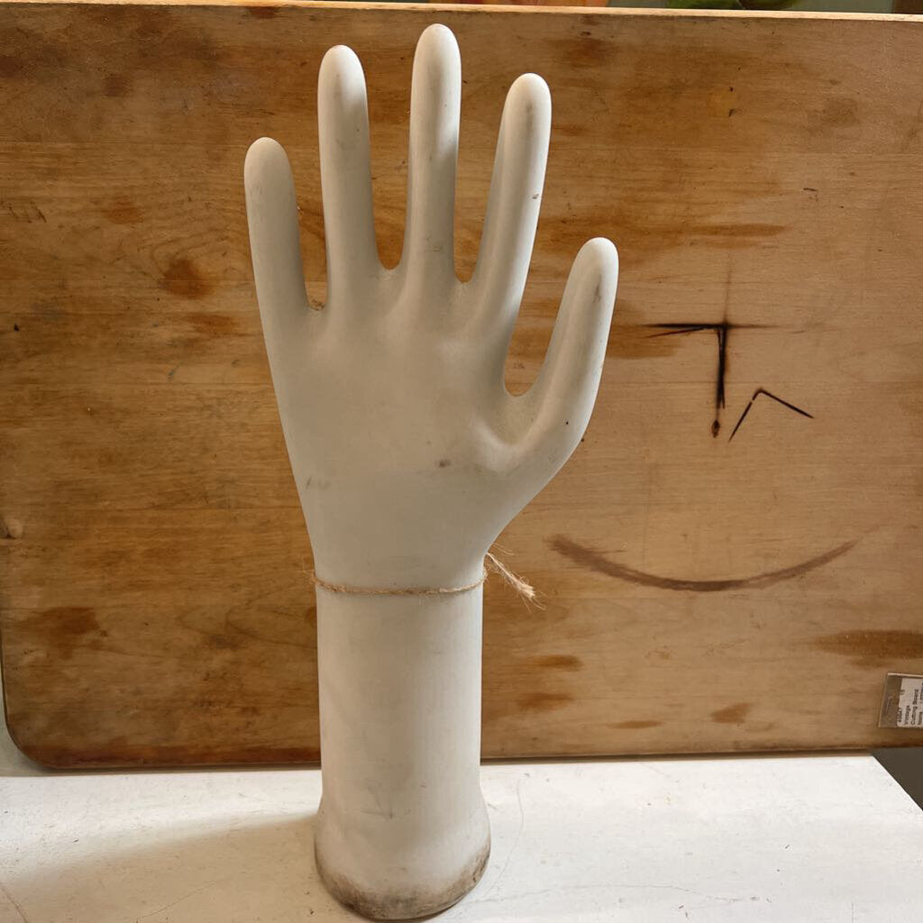 GLOVE MOLD