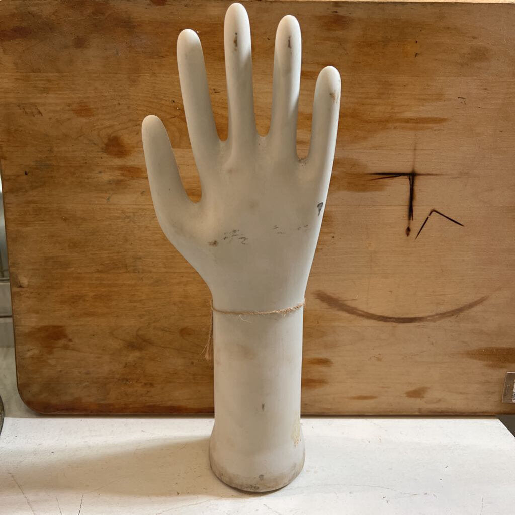 GLOVE MOLD