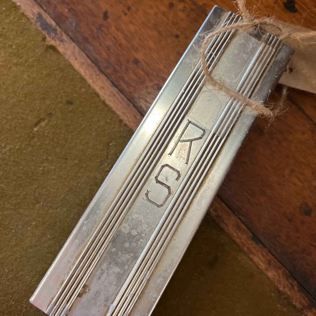 BRUSH WITH METAL HANDLE