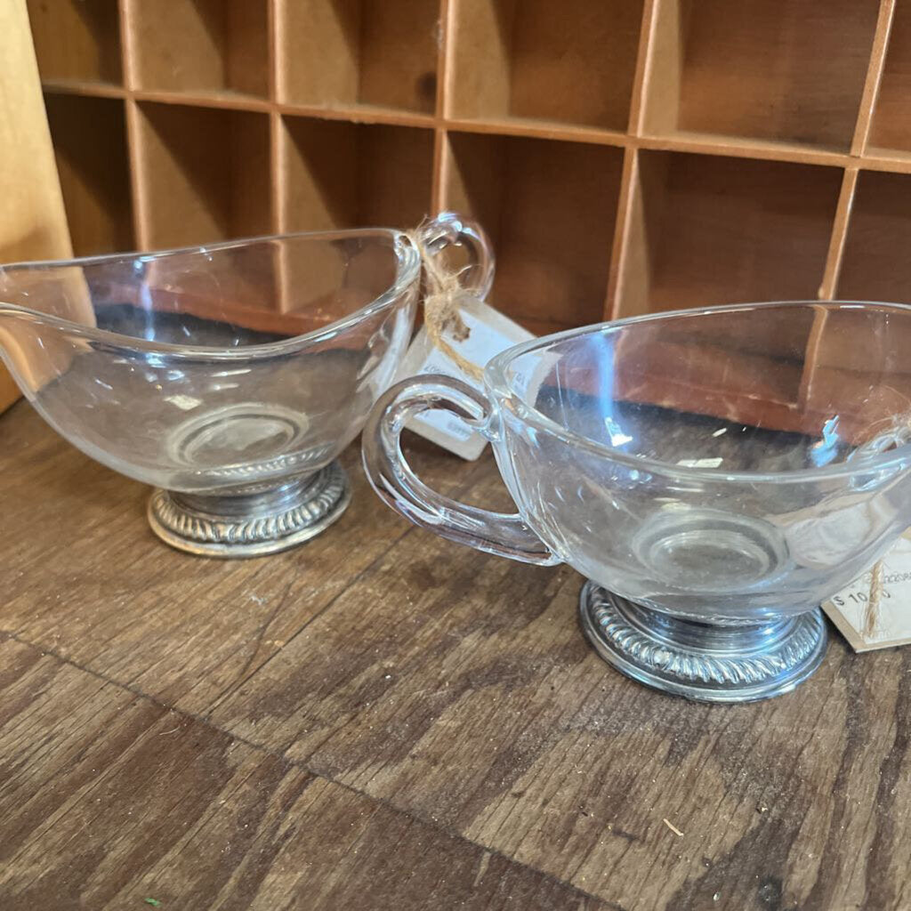 GRAVY BOAT