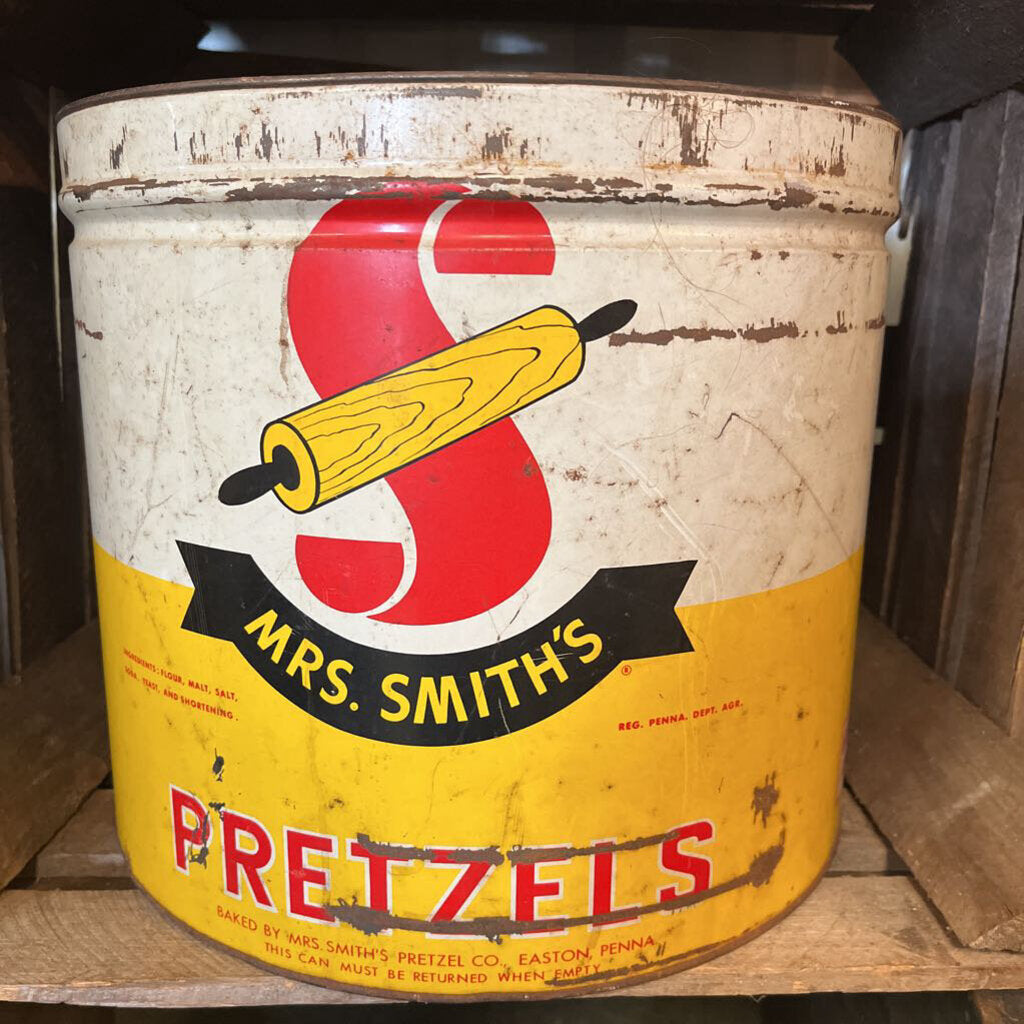 MRS. SMITH PRETZEL TIN