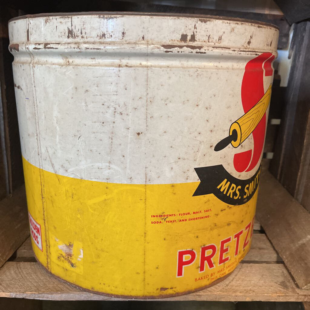 MRS. SMITH PRETZEL TIN