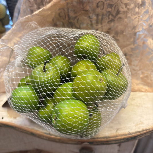 BAG OF GREEN APPLES