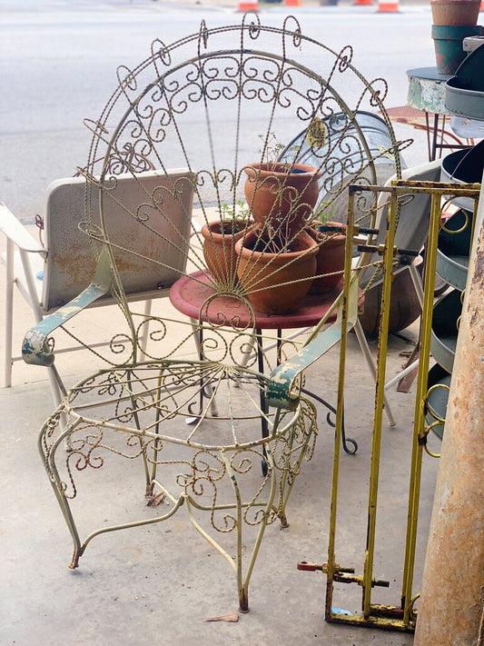 METAL LOTUS CHAIR