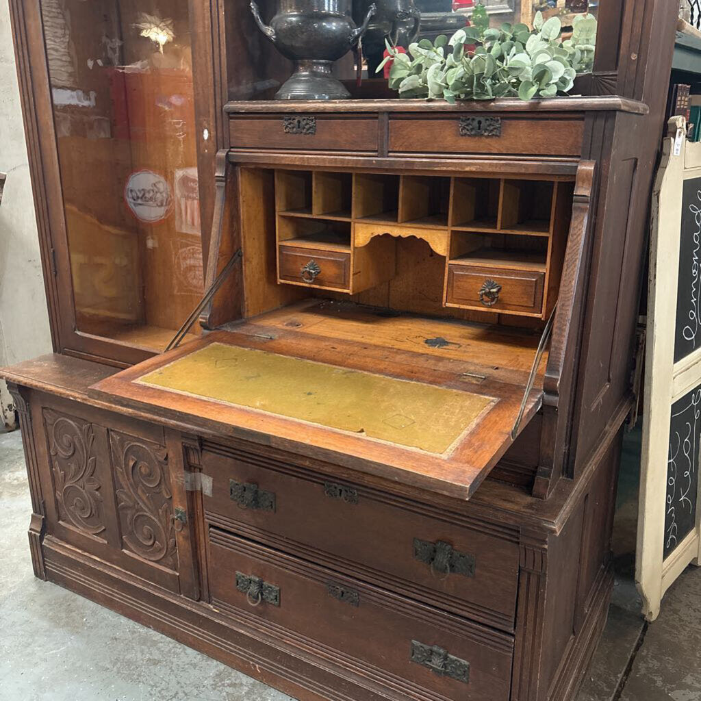 ANTIQUE MURPHY BED ARMOIRE