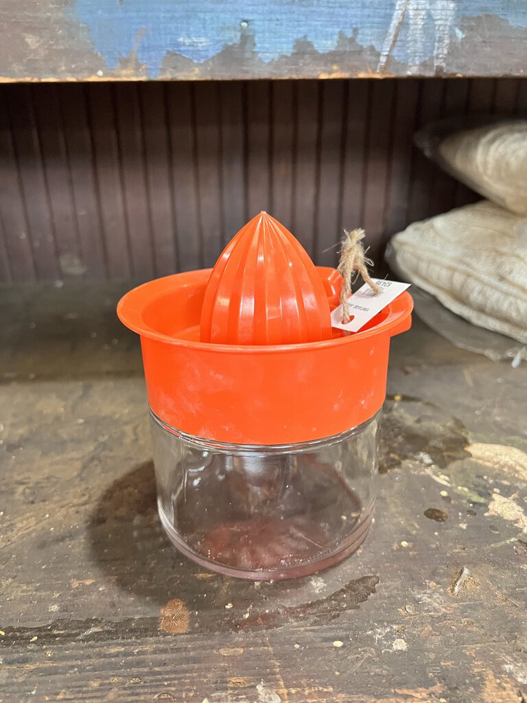 VINTAGE JUICER
