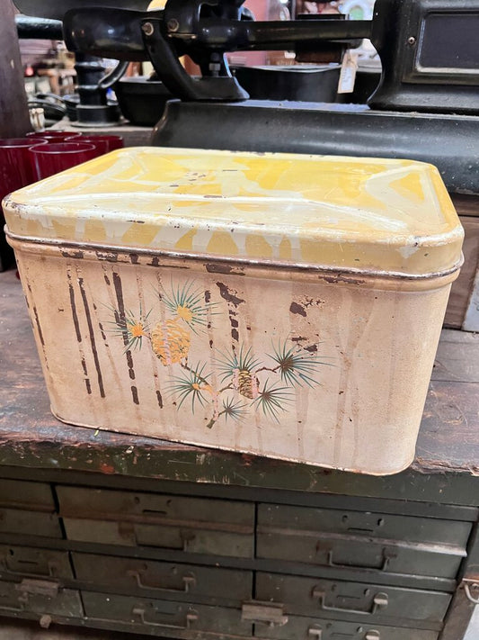 VINTAGE METAL BREAD BOX