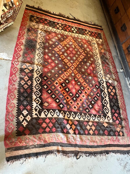 AZTEC RUG