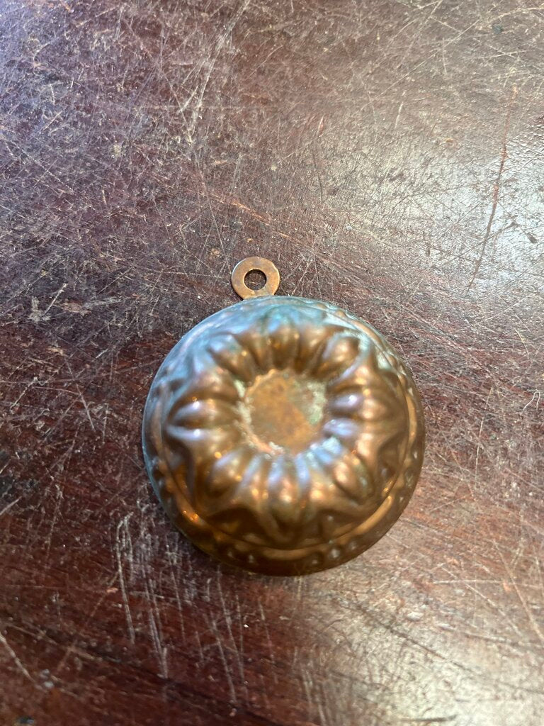 SET OF 4 SALESMAN SAMPLE COPPER MOLDS