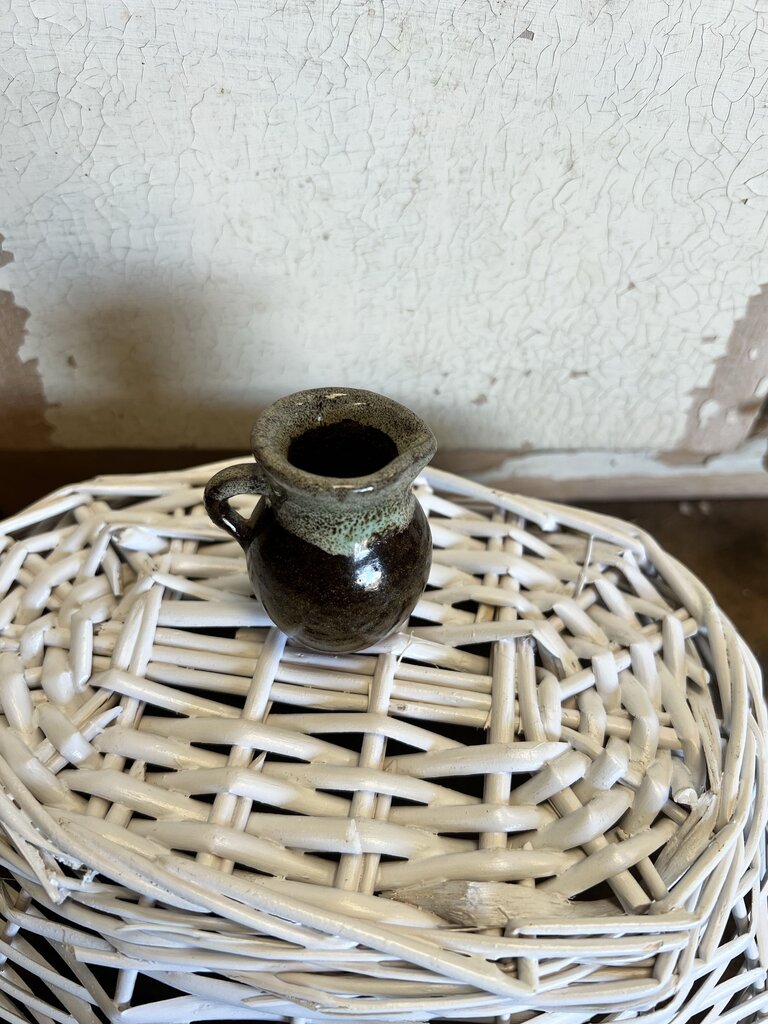 SMALL POTTERY PITCHER