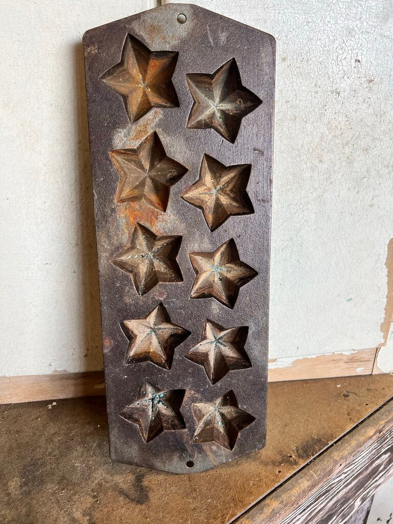 LODGE CAST IRON STAR CORNBREAD PAN