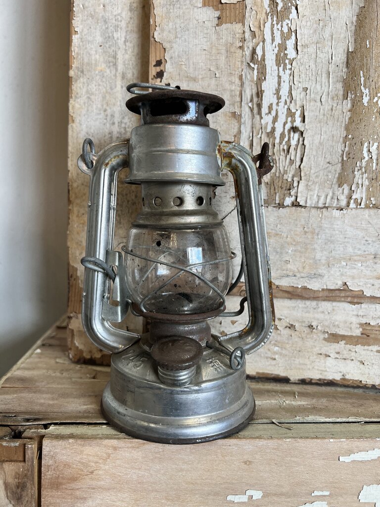 LANTERN