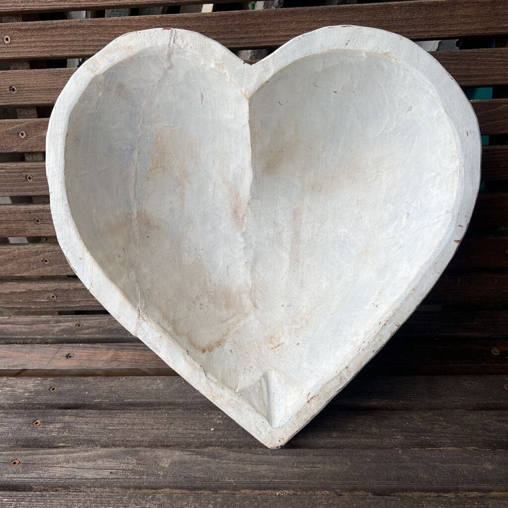 HEART DOUGH BOWL