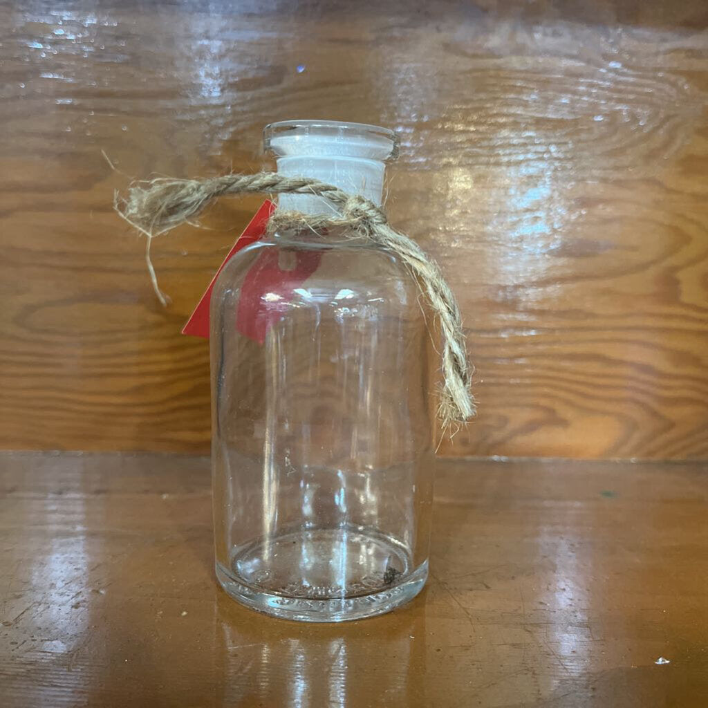 GLASS BOTTLE