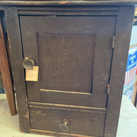 PRIMITIVE CABINET