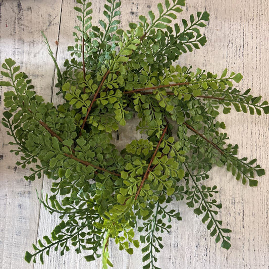 MAIDENHAIR FERN CANDLE RING
