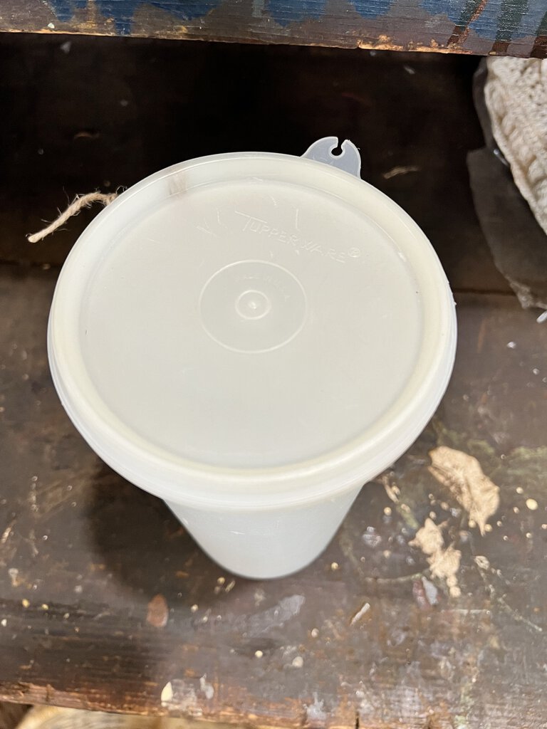 VINTAGE TUPPERWARE CANNISTER