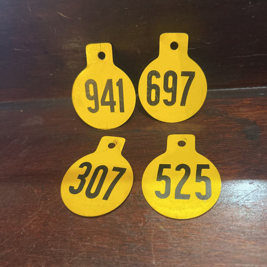 METAL COW TAG