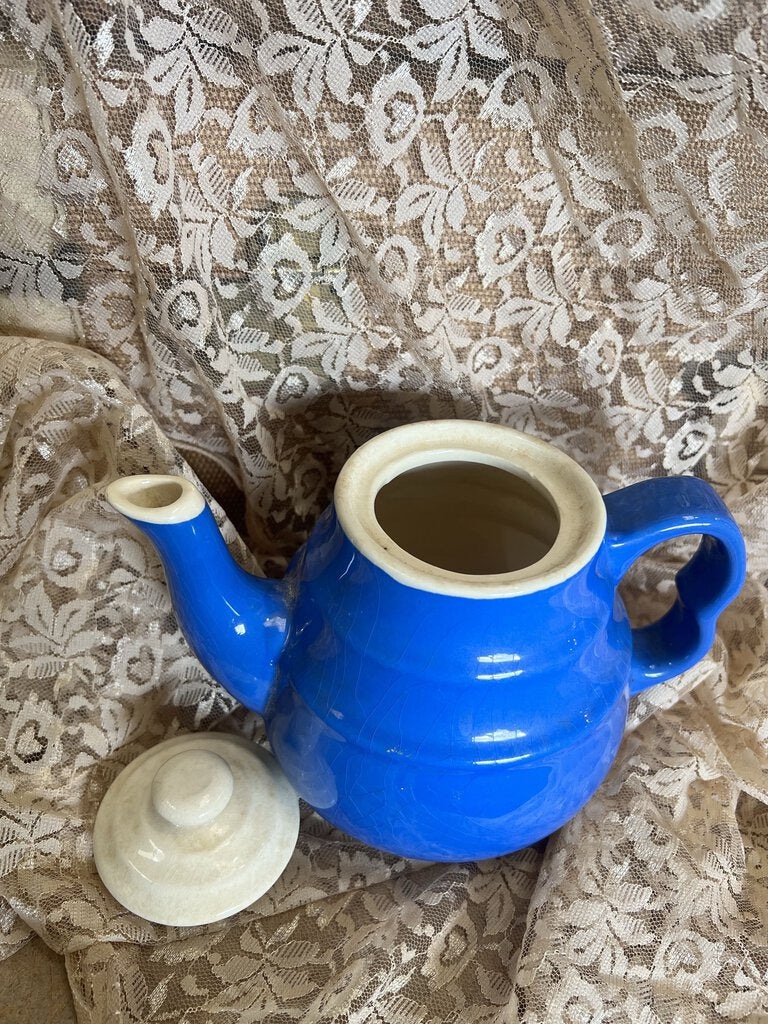 VINTAGE OXFORD STONEWARE TEAPOT
