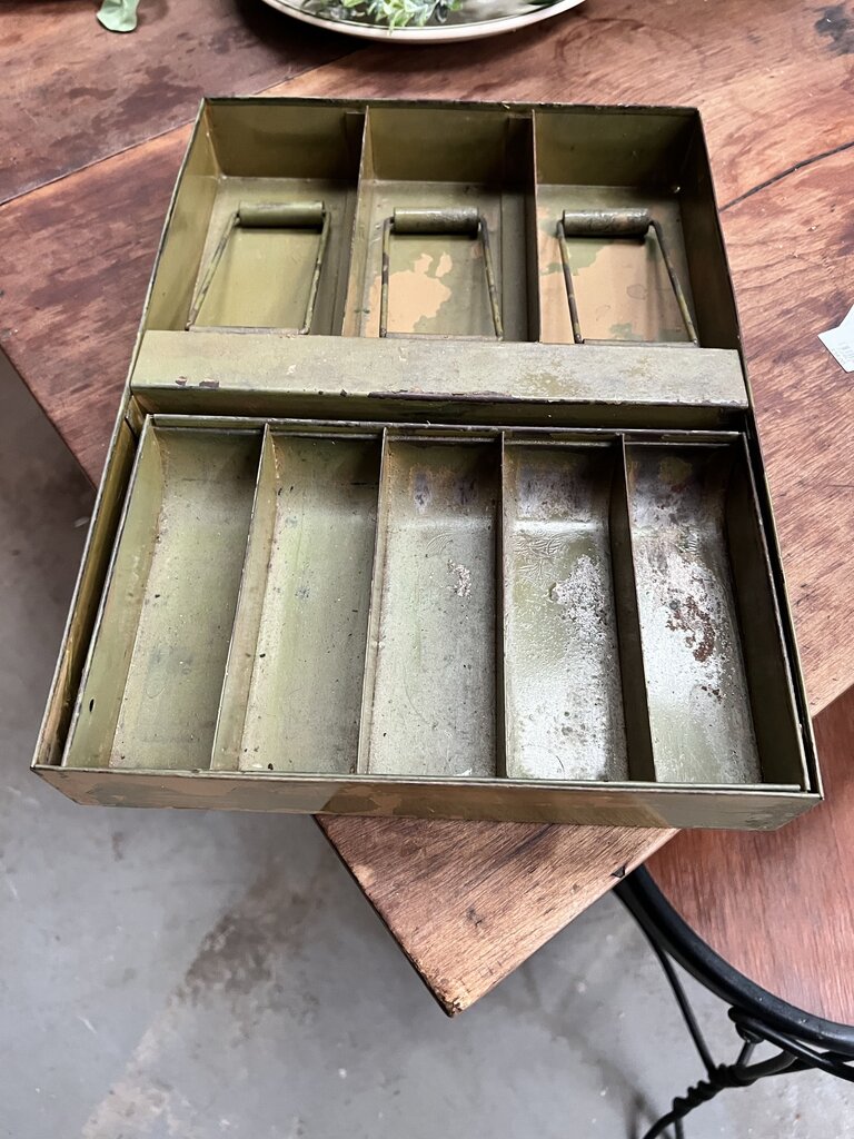 METAL MONEY DRAWER