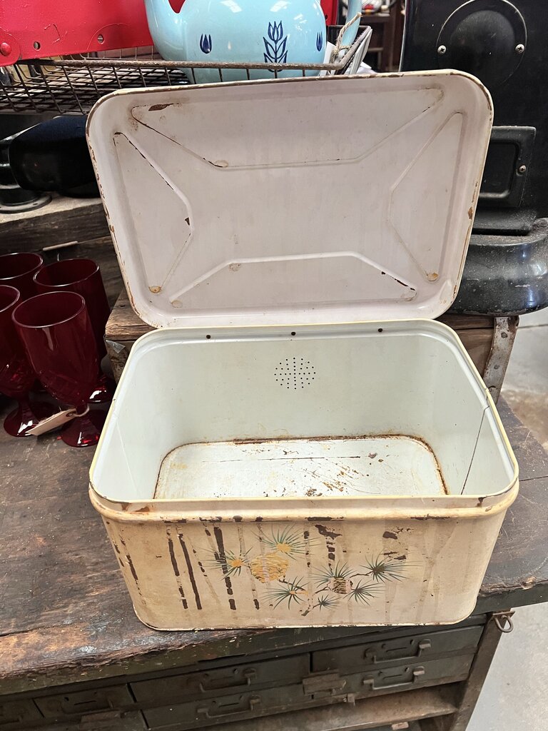 VINTAGE METAL BREAD BOX