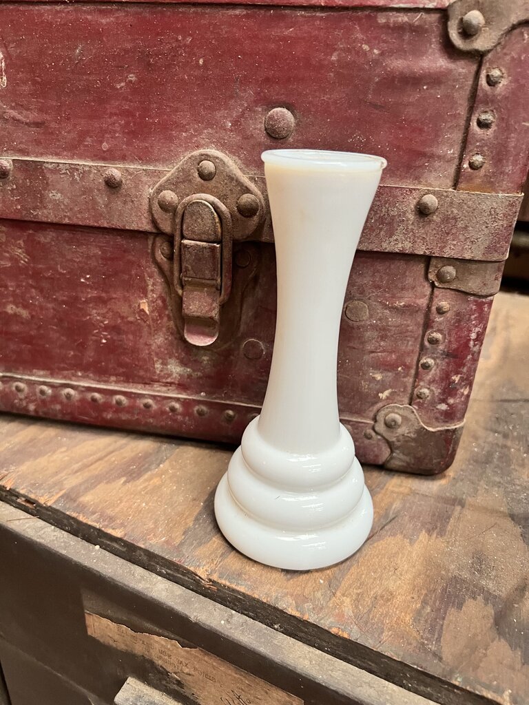 VINTAGE RANDALL "BEEHIVE" MILK GLASS BUD VASE