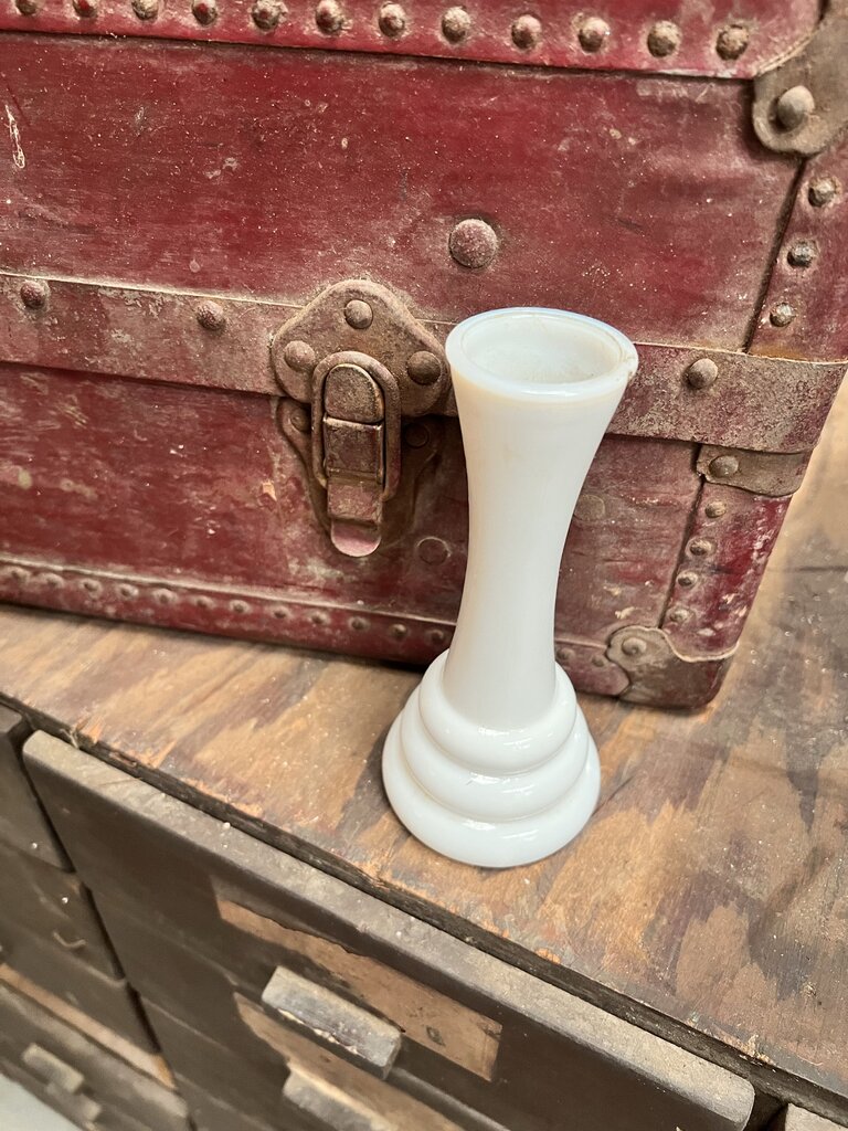 VINTAGE RANDALL "BEEHIVE" MILK GLASS BUD VASE