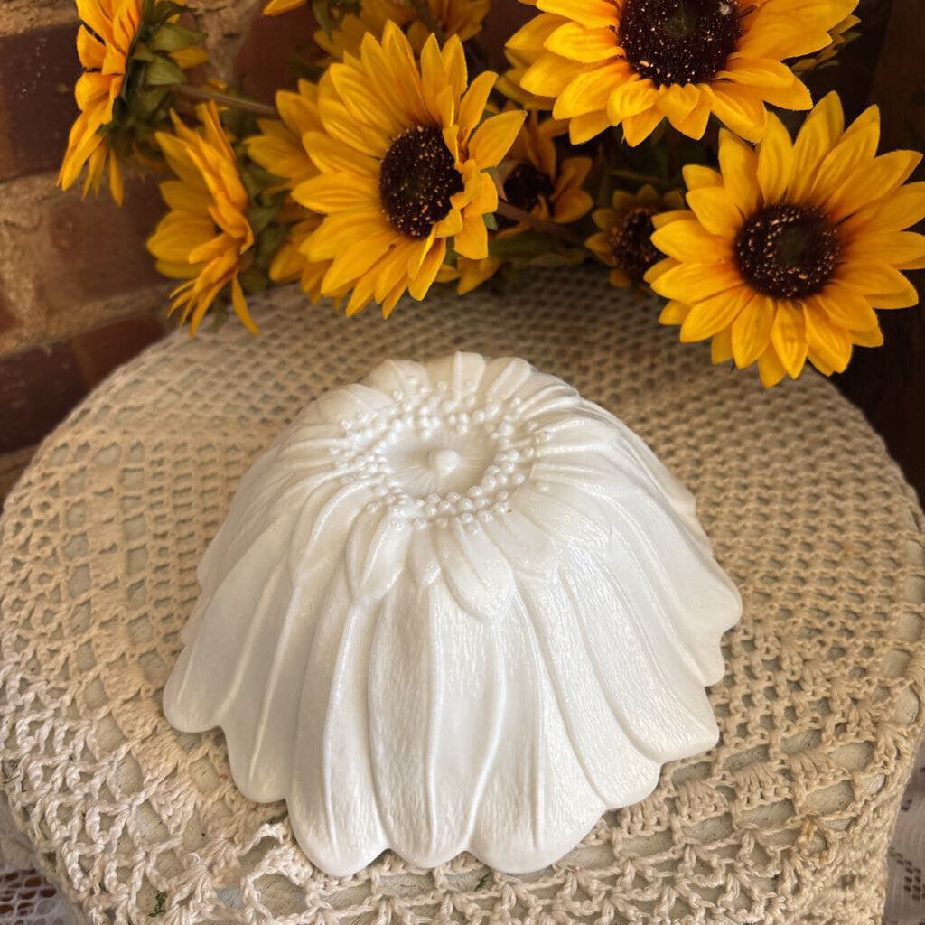 GLASS LILY PONS SUNFLOWER BOWL